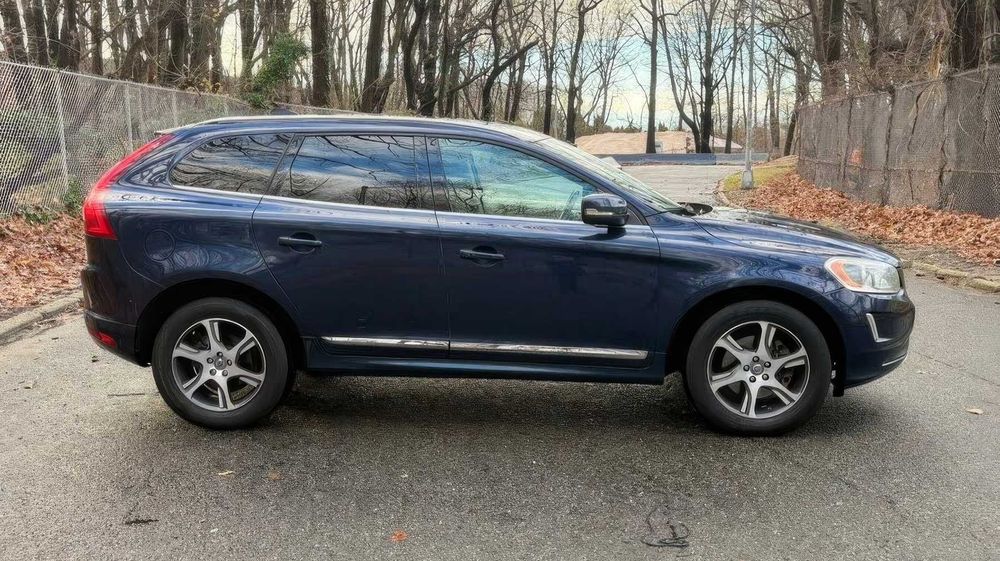 Volvo XC60 T5 Drive-E Premier      2015