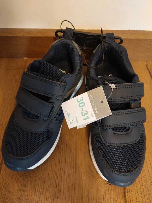 Buty sportowe rozmiar 30-31