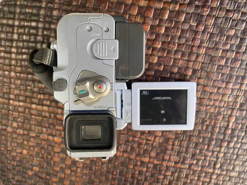 Câmara de Vídeo Digital SONY DCR-PC8E Mini DV Handycam