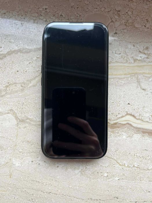 Iphone 16 Pro DOBRY STAN 99% kondycji