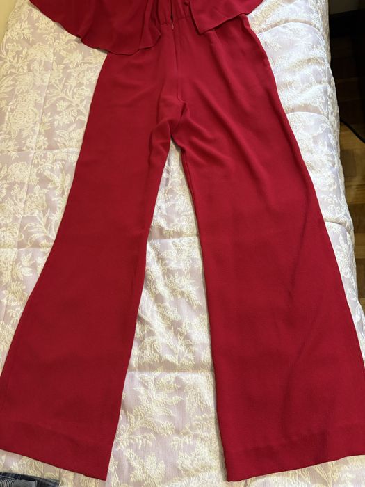 Macacão Zara………..