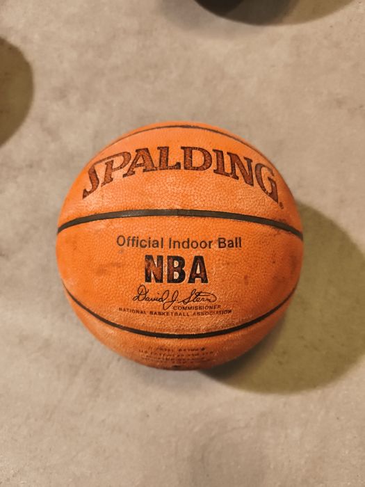 Piłka do koszykówki Spalding TF-150 Varsity fiba