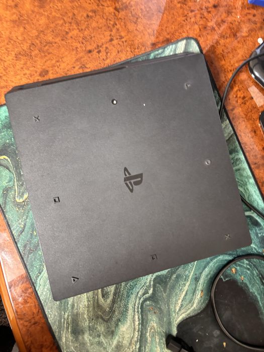 PlayStation PS 4 Pro 1TB