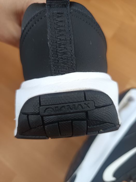 Жіночі кросівки від Nike