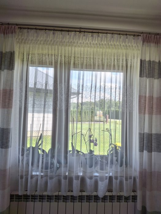 Krótka biała firanka
