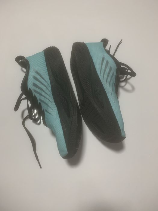 Sapatilhas de corrida443266176689776641