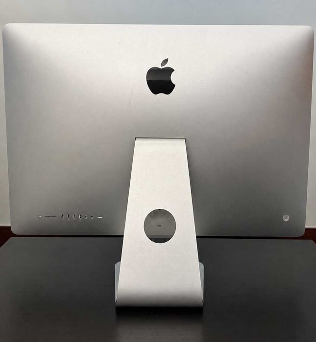 Apple iMac 27” Retina 5K Late 2015 | i5 | 8 GB RAM | 1 TB