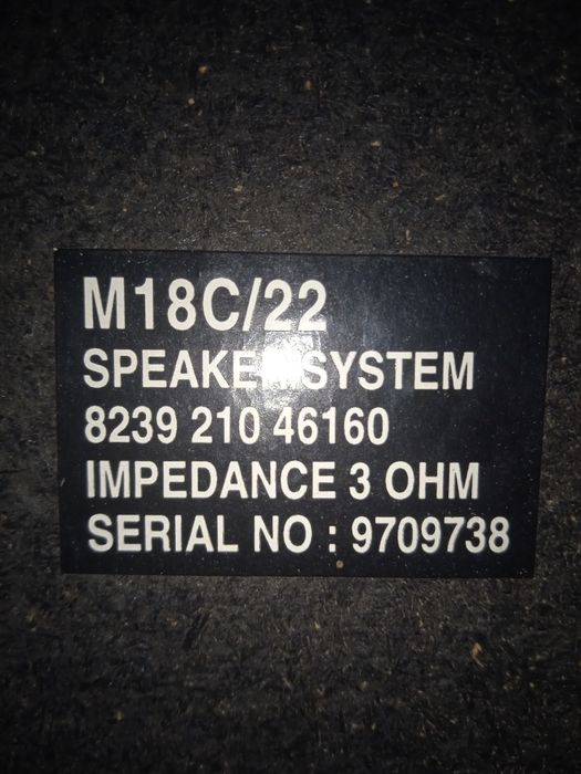 Par de Colunas Grundig 20w 3 ohm