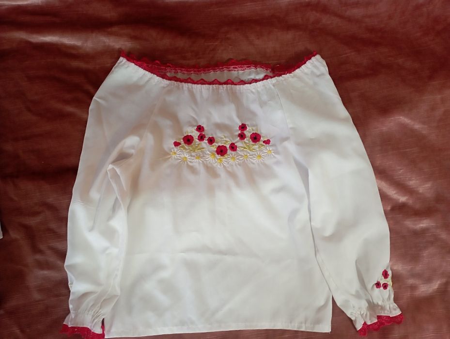 Вишиванка для дівчинки