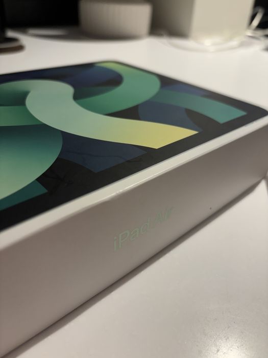 ZAREZERWOWANE Apple iPad Air 4 64 GB Zielony + Oryginalny Apple Pencil