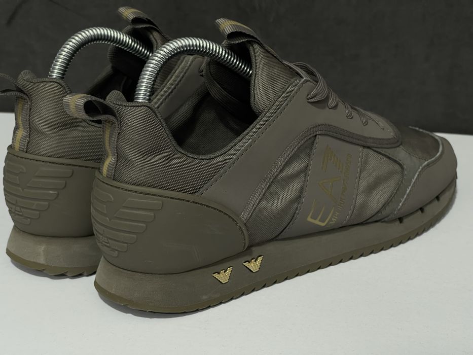 ARMANI EA7 40 25.5см.