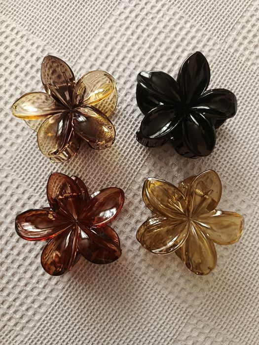 Крабики для волосся