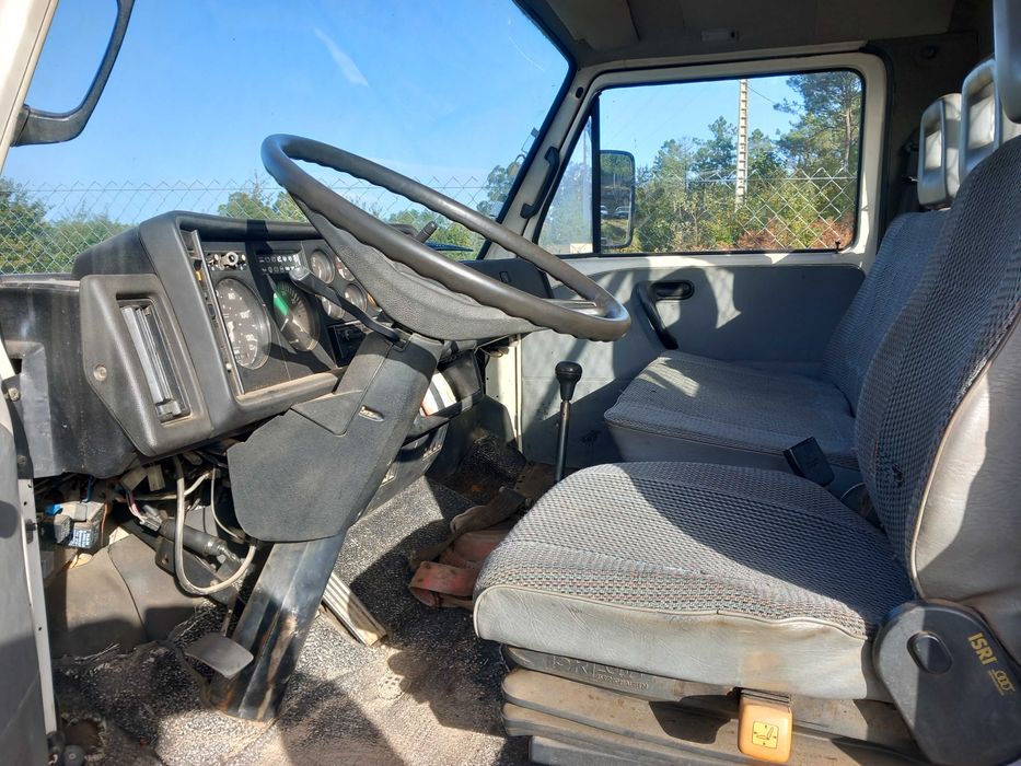 Porta -Máquinas com guincho,  Man 11 toneladas