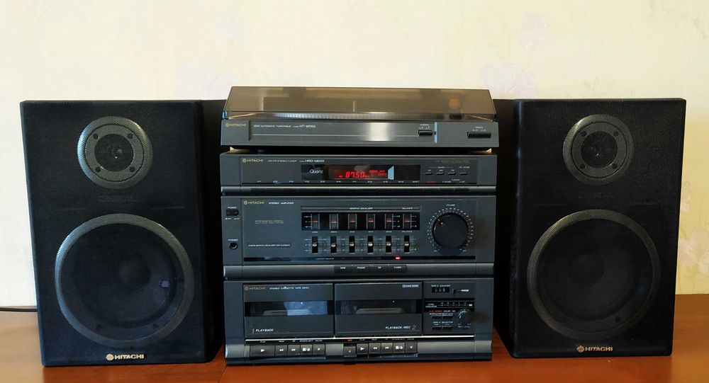 HITACHI музыкальный центр HRD-MD03 с виниловый проигрывателем  Япония