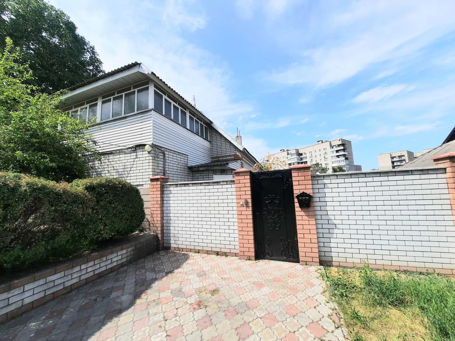 ПРОДАЖ двоповерхового будинку, вул. Волошкова, "єВідновлення"