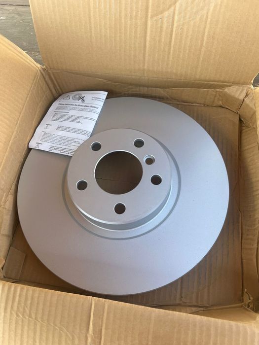 Передні тормозні диски підходять на BMW e70 кузові х5,х6, еф 15 кузові