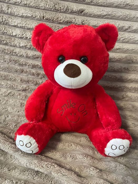 Ведмедик  плюшевий