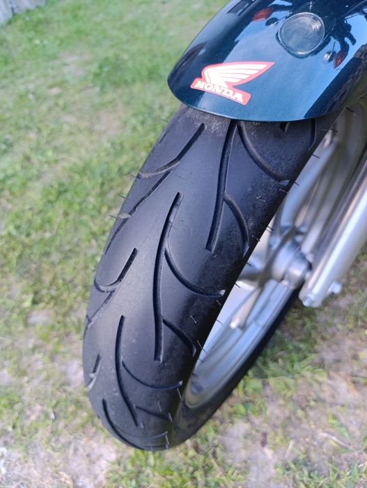 Мотоцикл Honda Sb500