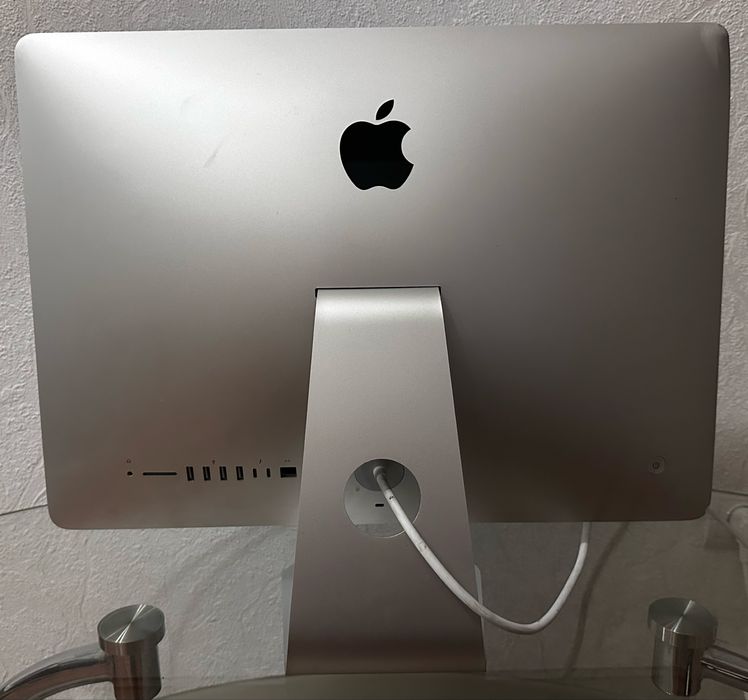 Apple iMac 2019 21 (працюють, бите скло, 2 штуки в наявності)