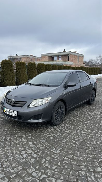 Toyota Corolla 2008, 1.6 газ/бензин.