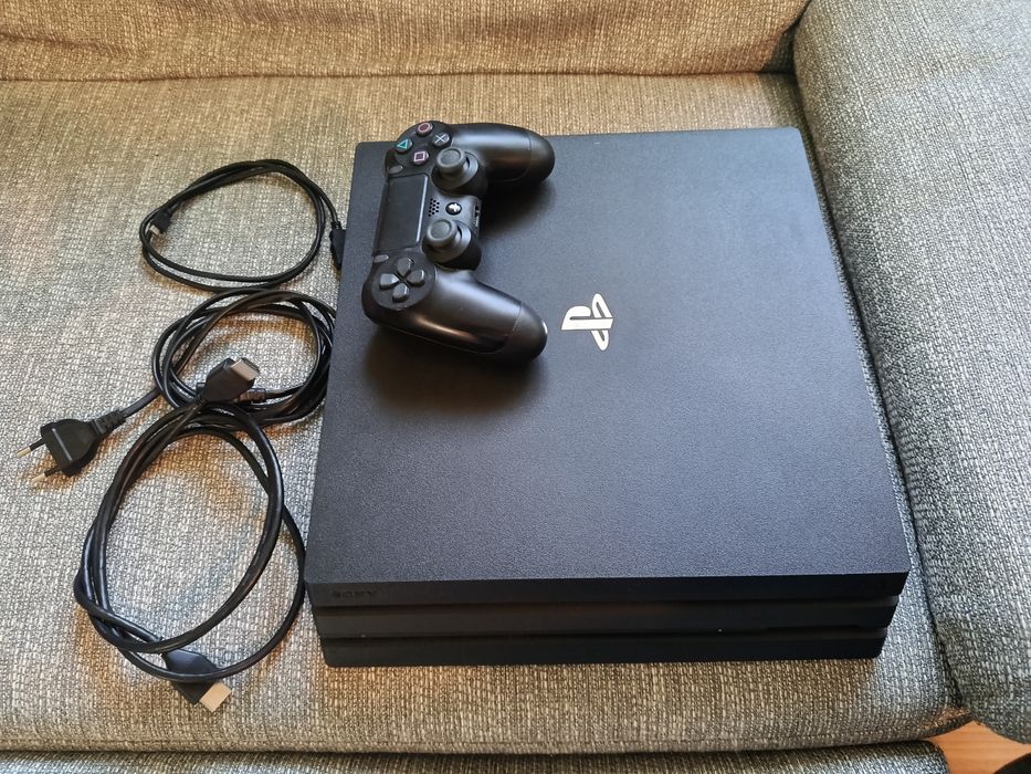 Konsola Sony PS4 PRO