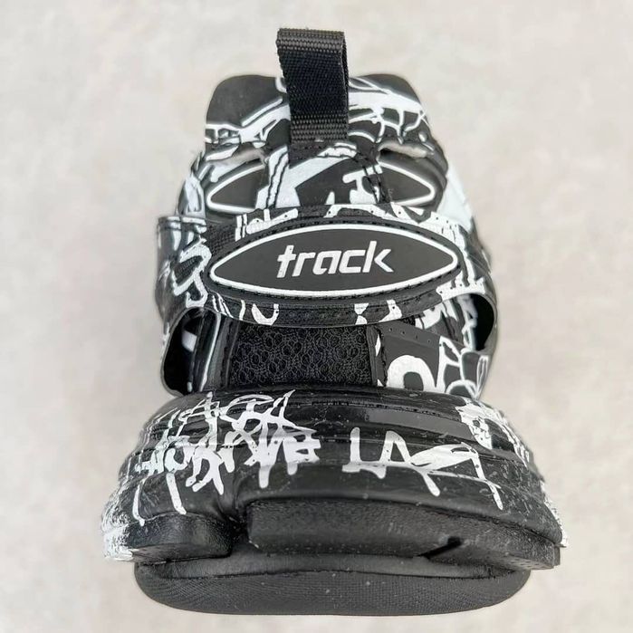 Balenciaga Track Graffiti (В Наличии 43, 44, 45)
