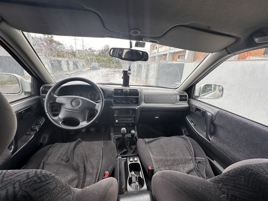 Opel Frontera B 2.2
