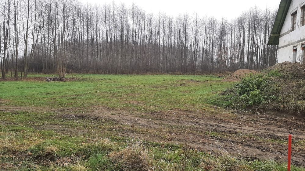 Sprzedam działkę budowlaną w Wielogórze kolo Radomia 1156m