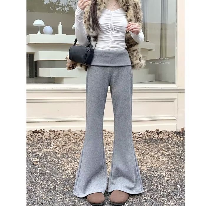 Кльошні штани сірі спортивні