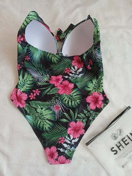 Strój kąpielowy jednoczęściowy