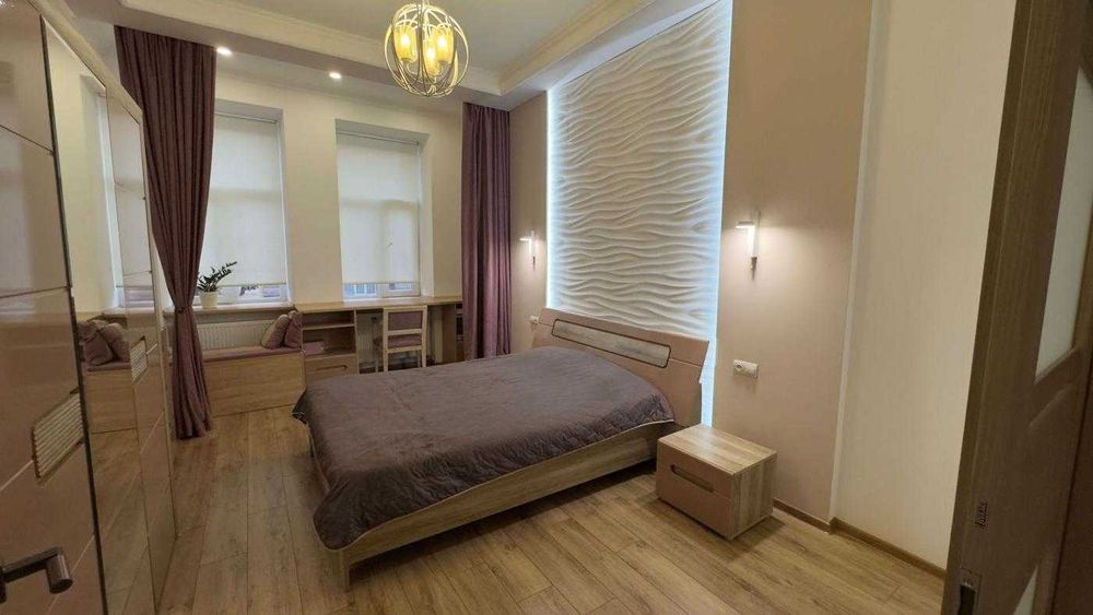 Оренда 1 кім. квартири з паркомісцем у центрі, вул. М.Вовчка, Львів