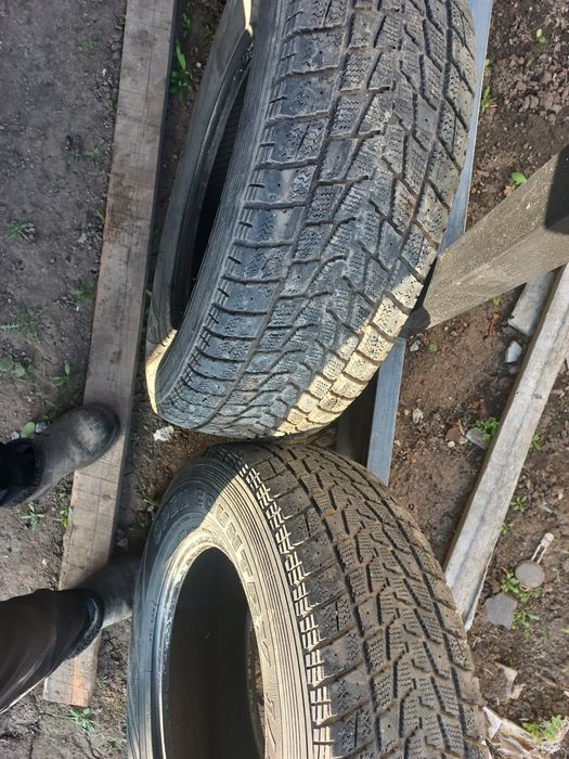 Продам шини Toyo 245/70/16