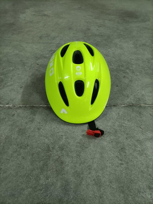 Bicicleta criança + Capacete + Trotinete + Patins extensíveis