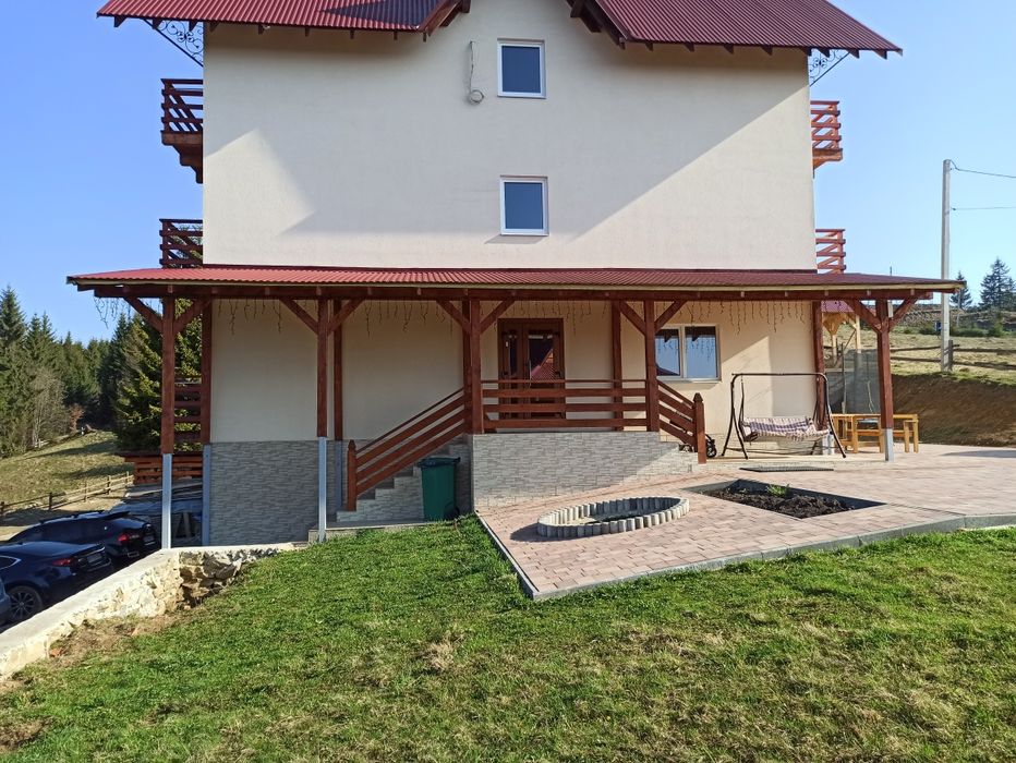 Проживання і відпочинок у Карпатах