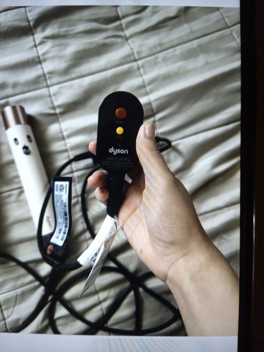 Продам оригінальний фен(DYSON)