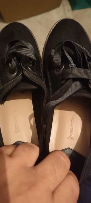 Sapatos Stradivarius