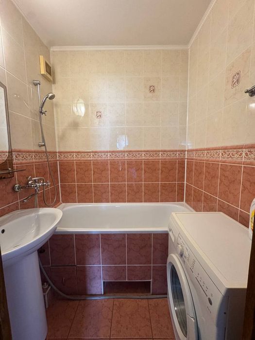 Продаж 3-квартири 70 кВ.в районі Чайки