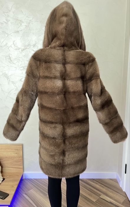Шуба Норковая (в отличном состоянии)