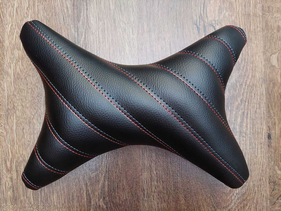 Автоподушка в автомобіль