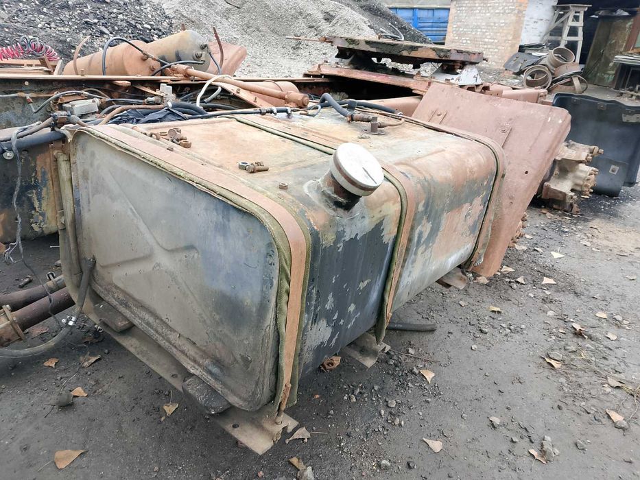 Топливный бак 300-Литров на Камаз Урал