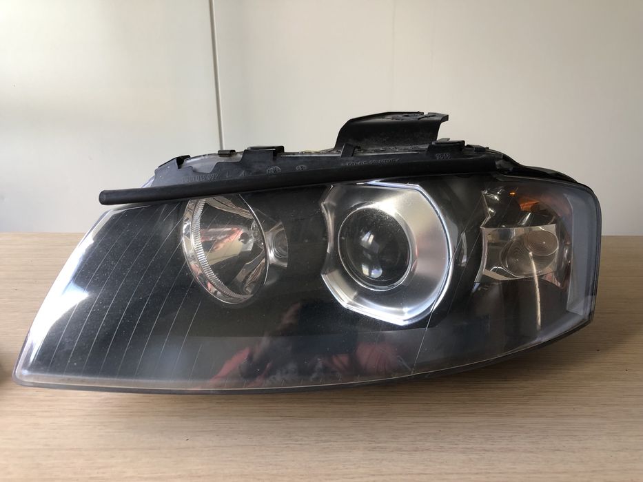 Lampa przód lewa Audi A3 8p xenon Europa