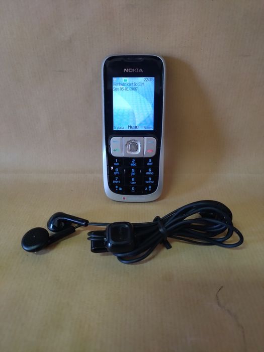Nokia 2630 com auricular