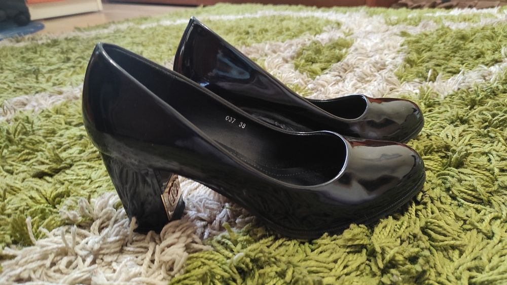 Туфлі в гарному стані