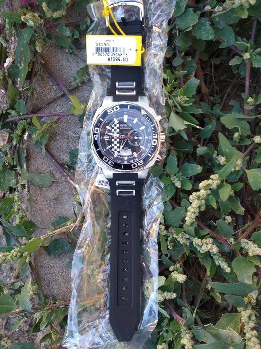 Часы Invicta Speedway 33190