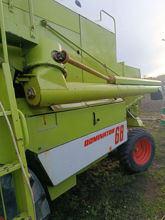 Свіжопривезений Claas Dominator 68