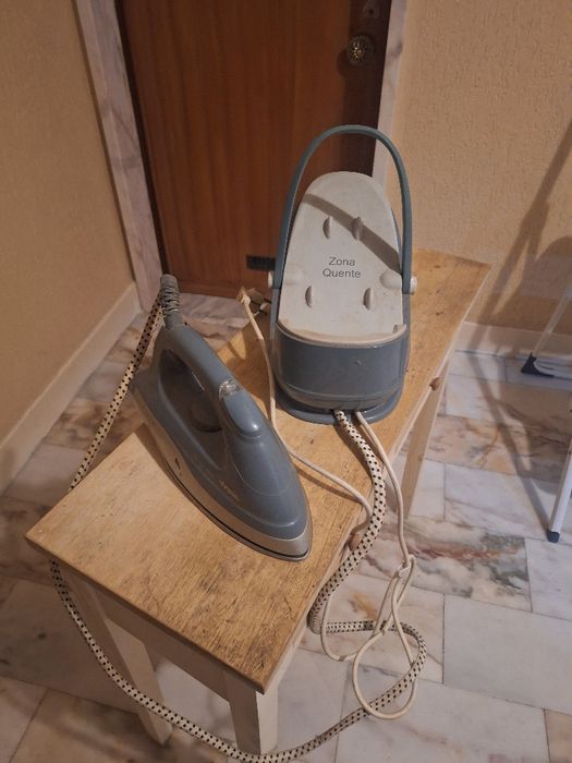 Ferro de engomar com caldeira