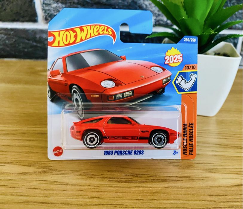 Hot wheels Porsche 928s TH STH