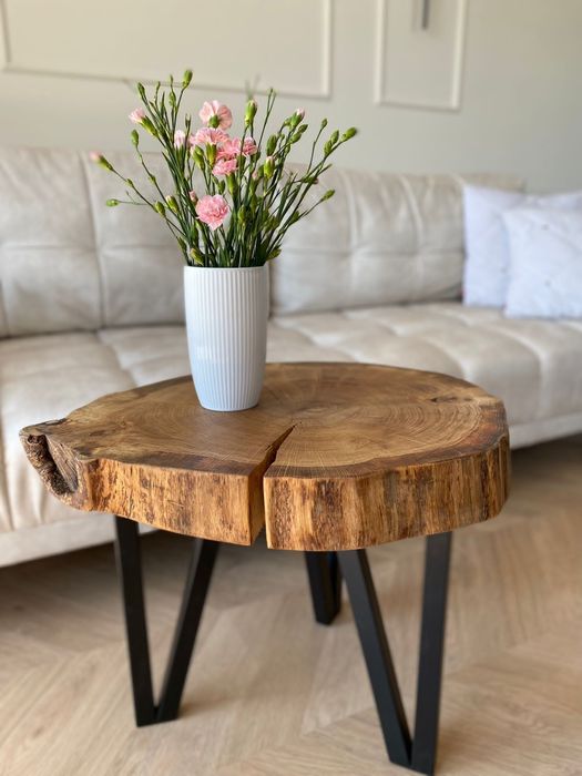 Stolik z Plastra Drewna