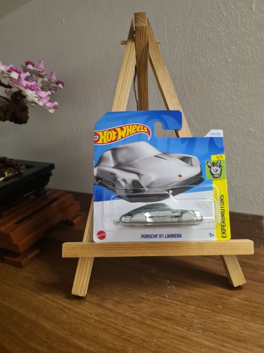 Hot wheels 911 porshe carrera