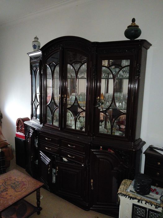 Movel sala + roupeiro + mesa apoio